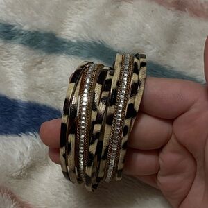 NWOT! Leopard Print Bangle Set with Gold Accents